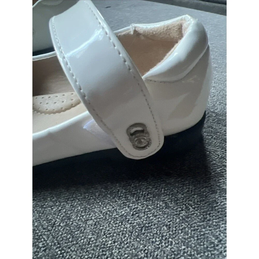 Unbranded Mary Jane Flats Kids Size‎ 12 White Patent Bow Dress Shoes